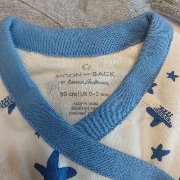 Moon & Back Hanna Andersson Star Organic Cotton Baby Body Suit, Size 0-3 mos 3pk - Picture 3 of 4